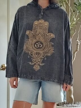 KATHMANDU IMPORTS Hansa Aum Print Gray 100% Cotton Hooded Shirt